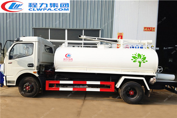 東風(fēng)多利卡D7吸糞車