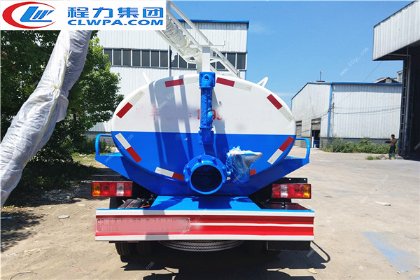 福田時(shí)代藍(lán)牌吸糞車