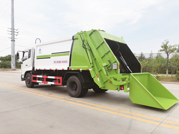 東風10方壓縮式垃圾車