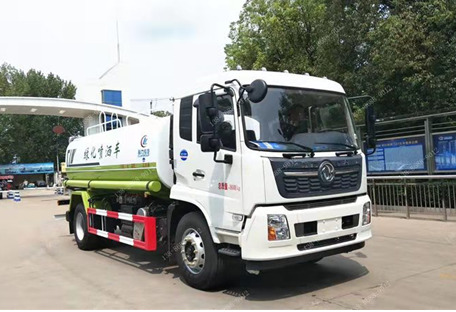 國六東風(fēng)天錦灑水車