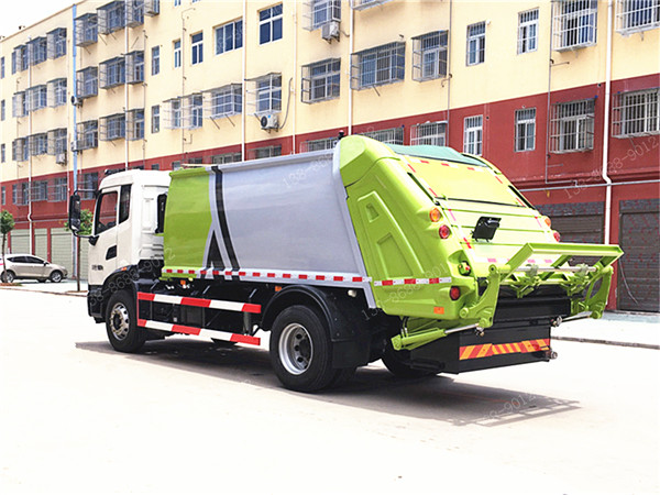 國六東風(fēng)天錦壓縮垃圾車