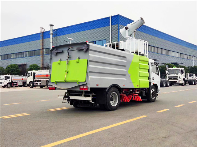 東風福瑞卡F7掃路車