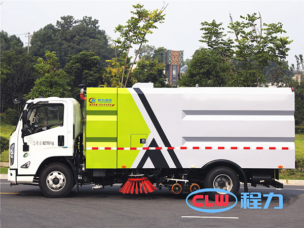 江鈴凱銳8方洗掃車