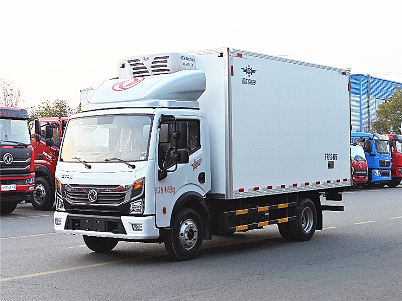 東風多利卡冷藏車