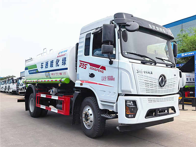 東風(fēng)專用底盤D3S灑水車