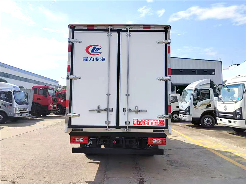 福田歐馬可V卡冷藏車