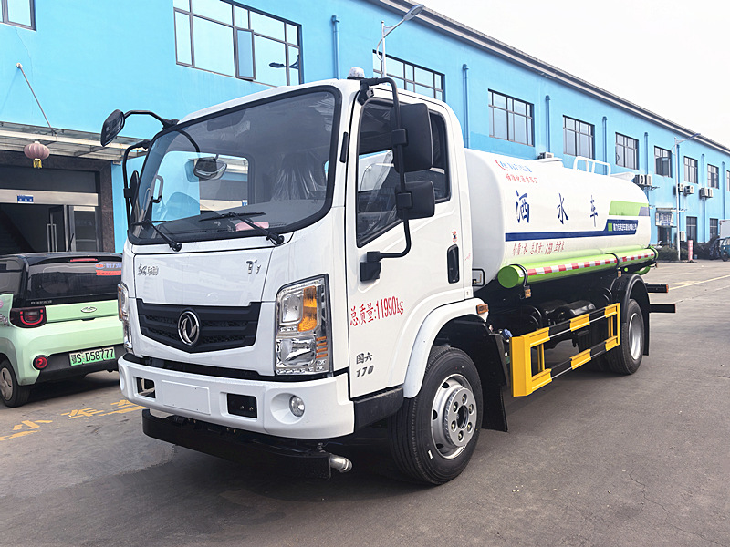東風華神9噸灑水車