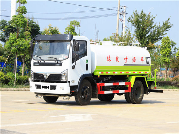 東風大福瑞卡國六灑水車