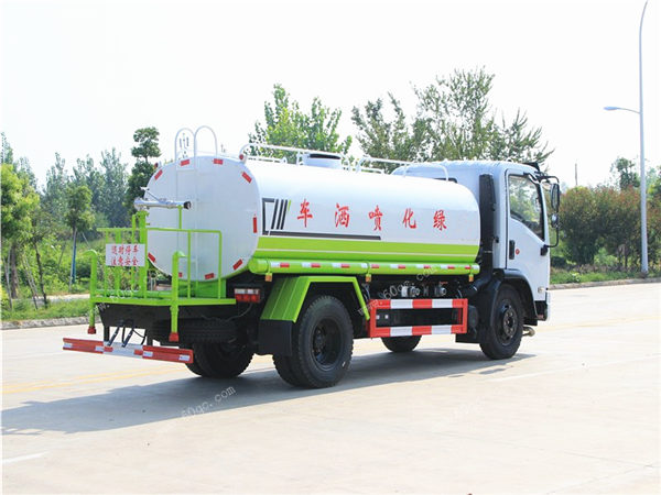 東風大福瑞卡灑水車