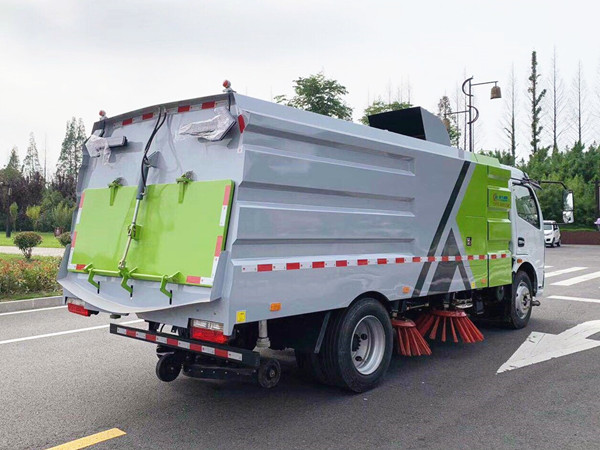 東風(fēng)凱普特8方國六掃路車