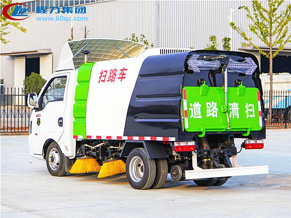 東風途逸國六掃路車