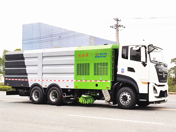 東風天龍后雙橋洗掃車