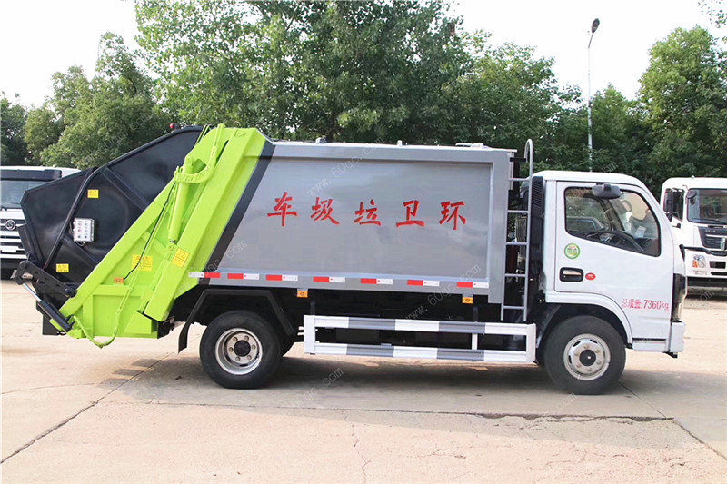 東風多利卡D6壓縮垃圾車