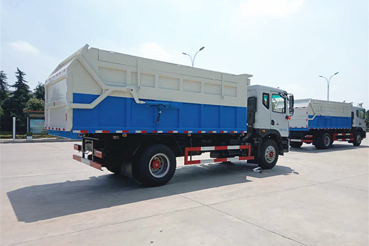 東風(fēng)D9對接式垃圾車